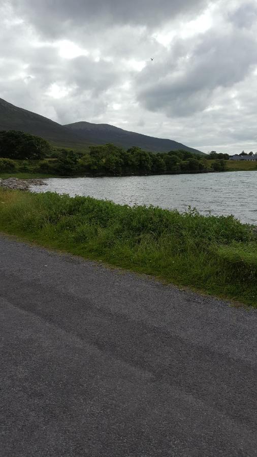 Riverwalk House B&B Oughterard Εξωτερικό φωτογραφία